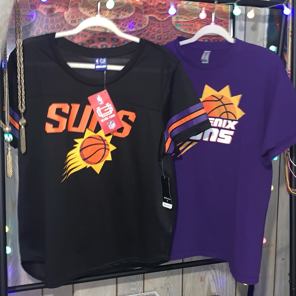 Lot of 2 Phoenix Suns
Practice Jersey Fanatics - XL
Vintage T-Shirt Glidan -L